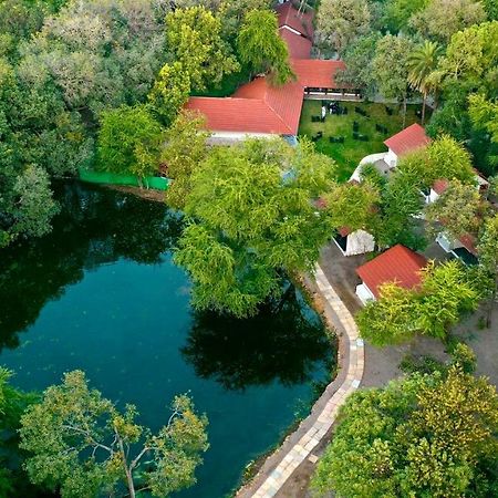 Aranya Vilas - A Nature Resort Udaipur Ngoại thất bức ảnh