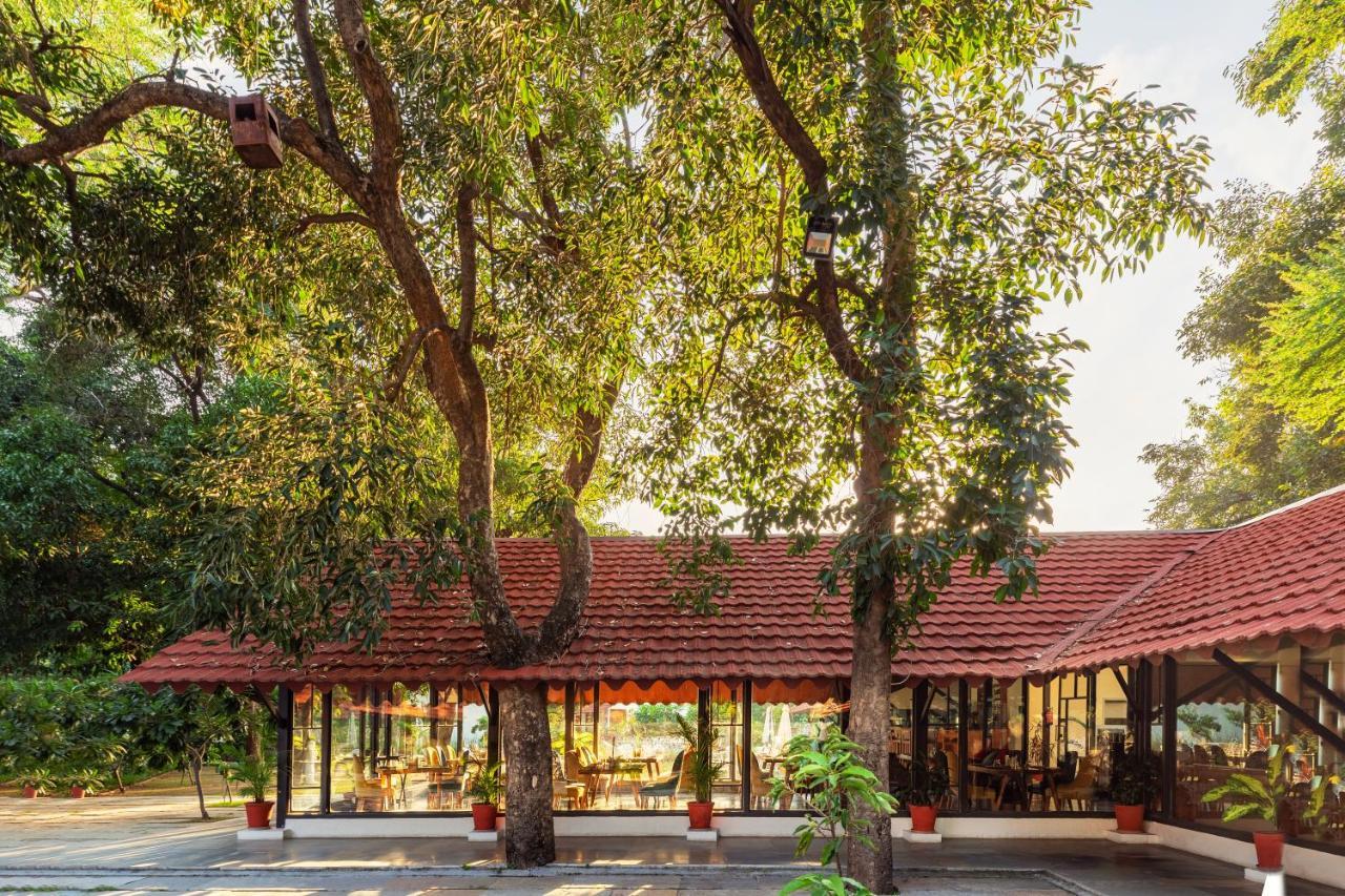 Aranya Vilas - A Nature Resort Udaipur Ngoại thất bức ảnh