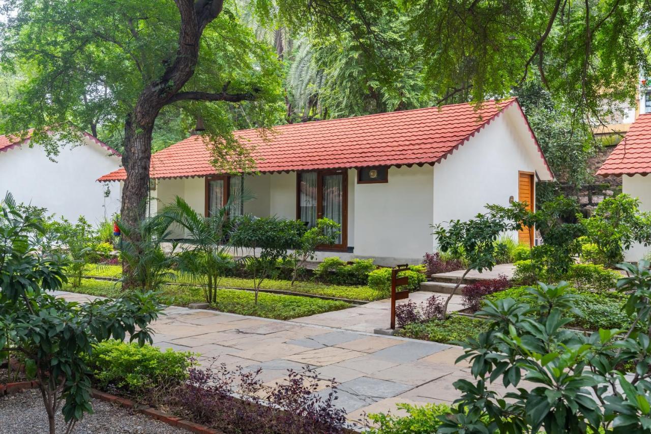 Aranya Vilas - A Nature Resort Udaipur Ngoại thất bức ảnh