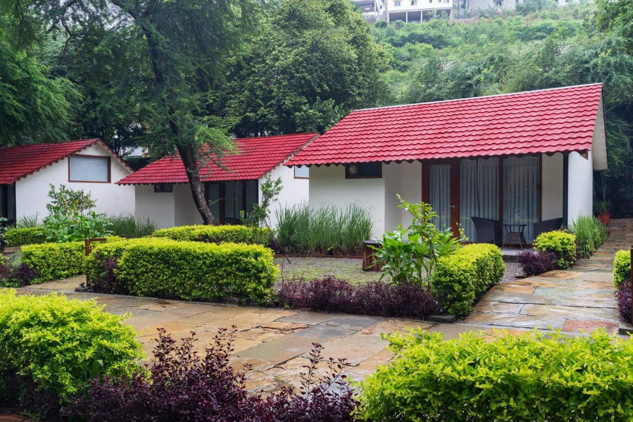 Aranya Vilas - A Nature Resort Udaipur Ngoại thất bức ảnh