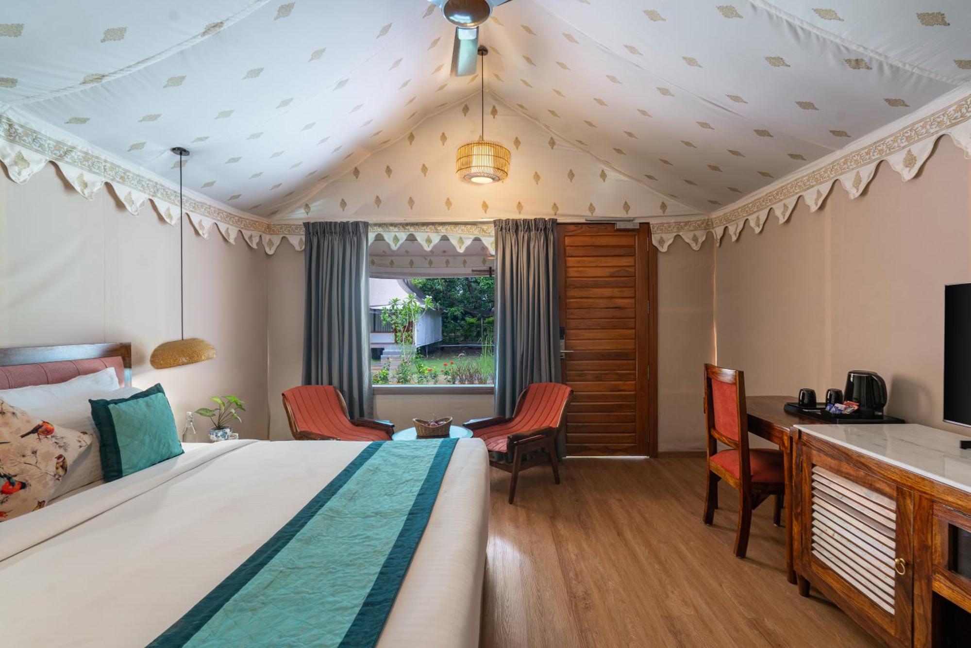 Aranya Vilas - A Nature Resort Udaipur Ngoại thất bức ảnh