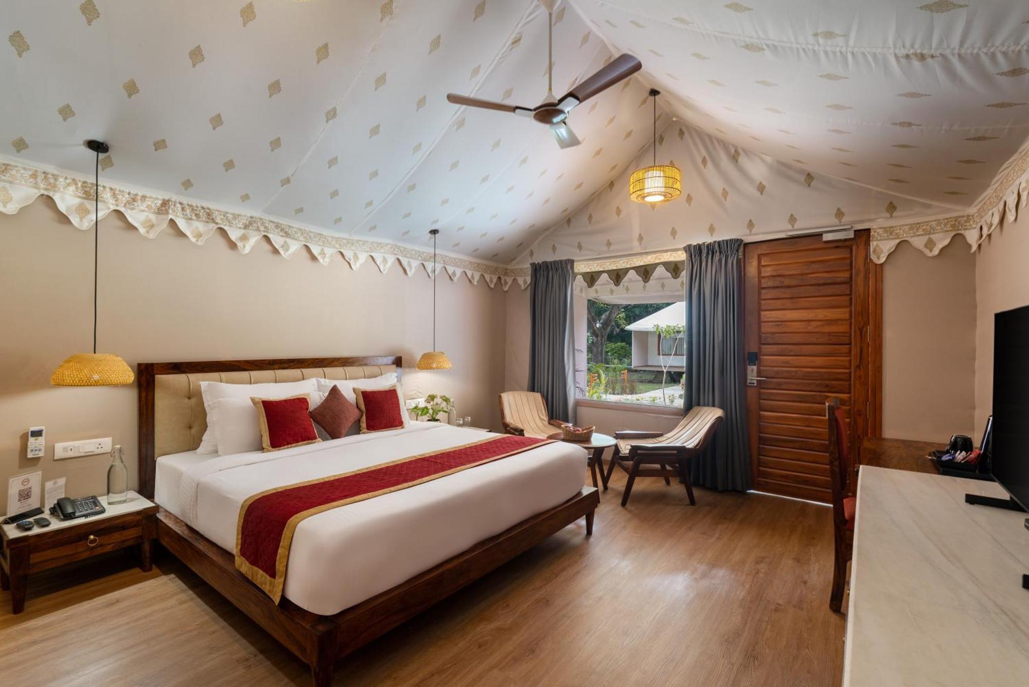 Aranya Vilas - A Nature Resort Udaipur Ngoại thất bức ảnh
